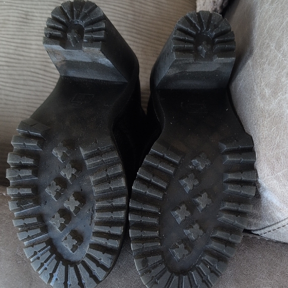 Dr. Martens Black Persephone Boots - Picture 4 of 4